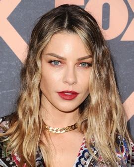 Lauren German Body Measurements Height Weight Bra Size。